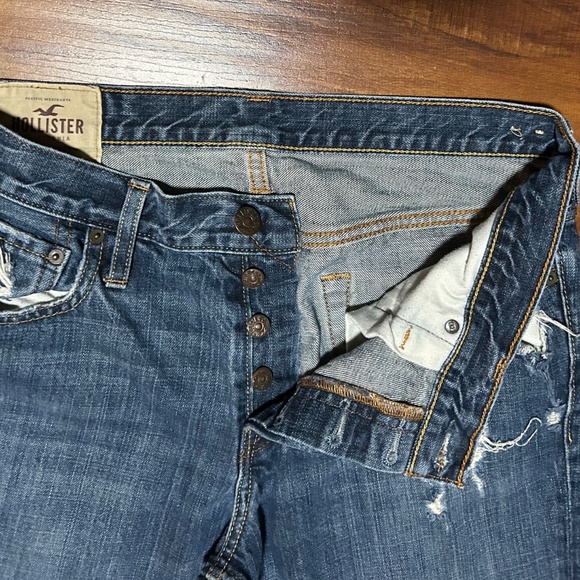 Hollister Men’s Jeans 34x34 Blue wash Distressed - Picture 2 of 4